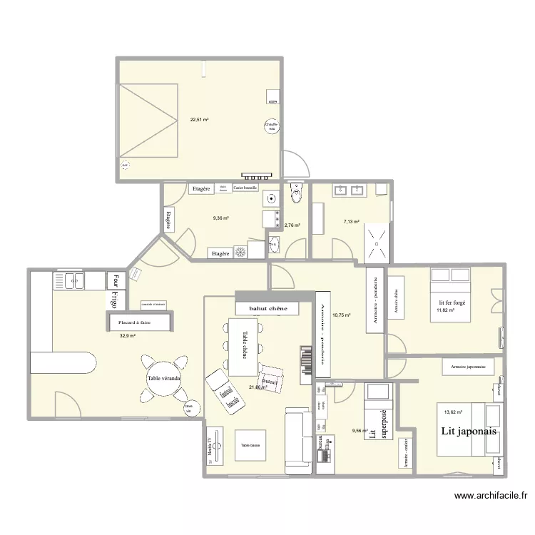 Plan cellier. Plan de 10 et 142 m² Plan cellier. Plan de 10 et 142 m²
