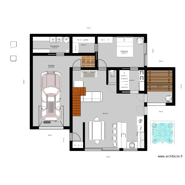 Chalet. Plan de 16 pièces et 218 m2