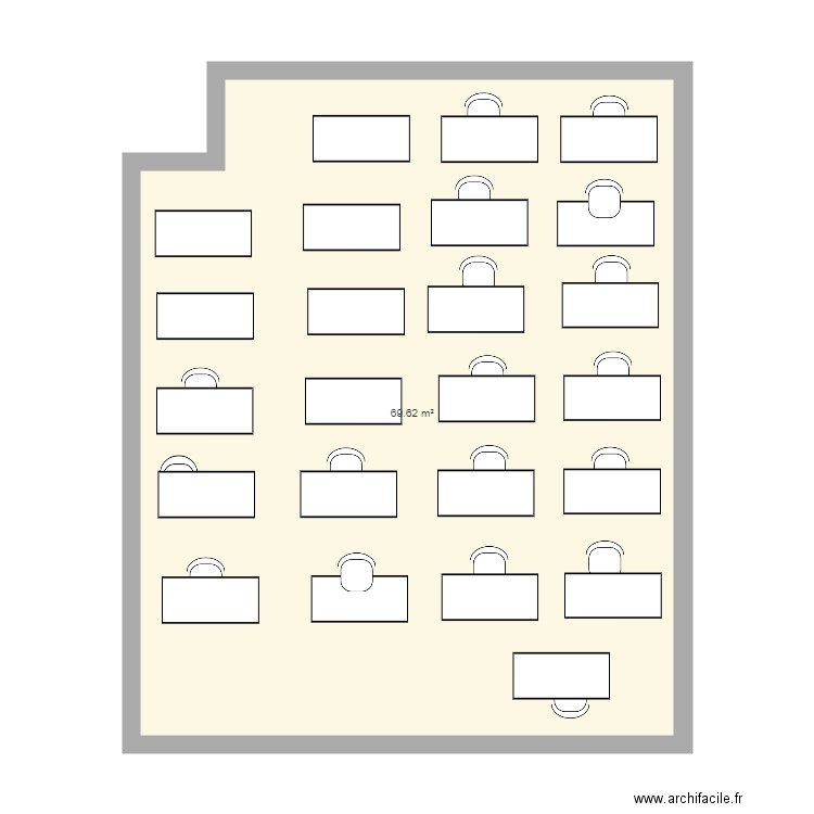 410 en école EXPERTS. Plan de 0 pièce et 0 m2