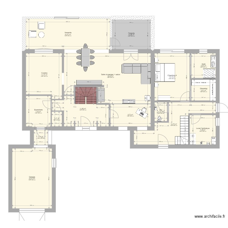 Rez Maison. Plan de 16 pièces et 198 m2