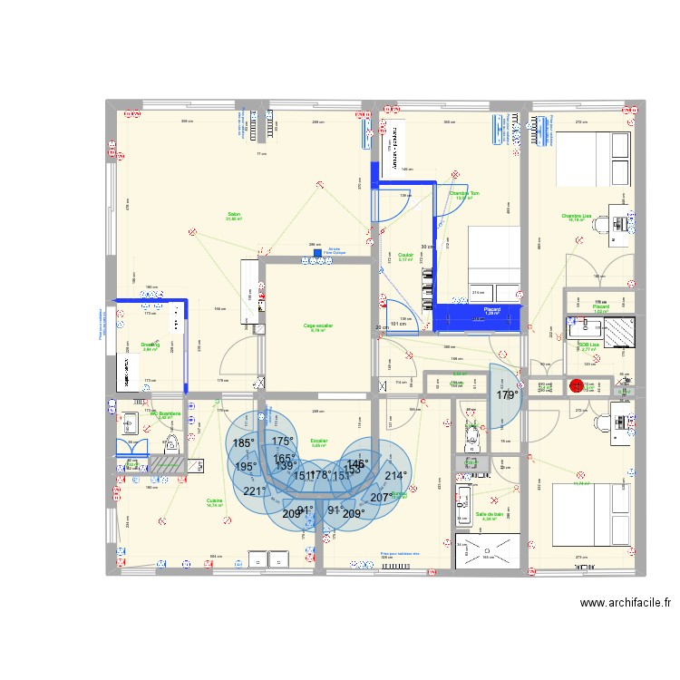 F6- Côté Cuisine. Plan de 24 pièces et 141 m2