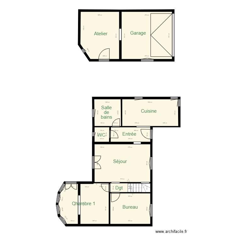 Lajoie. Plan de 18 pièces et 182 m2