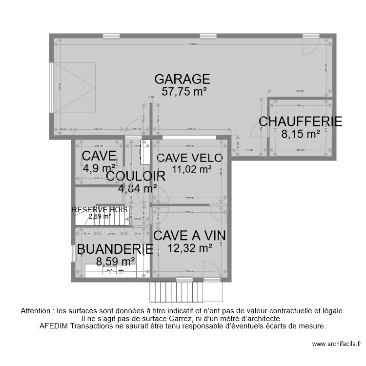 BI 7640 SOUS SOL. Plan de 9 pièces et 112 m2