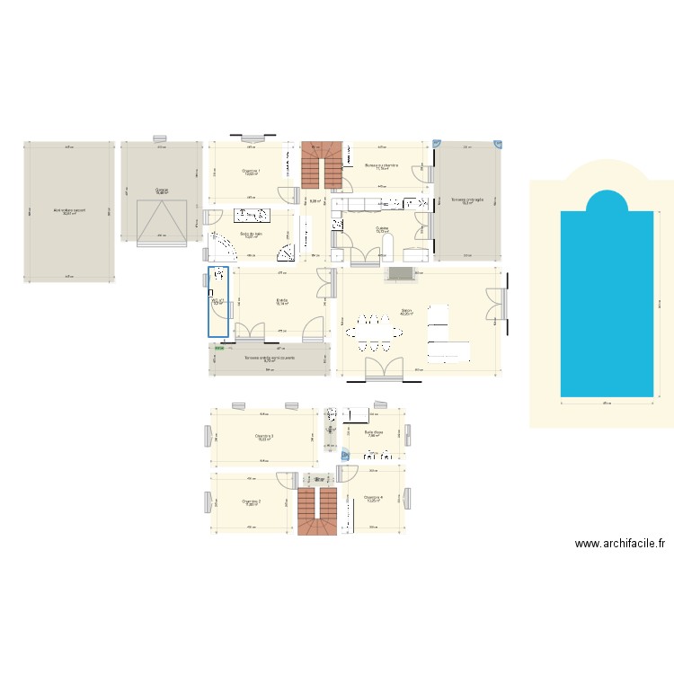 Plan étage Fabrègues. Plan de 18 pièces et 245 m2