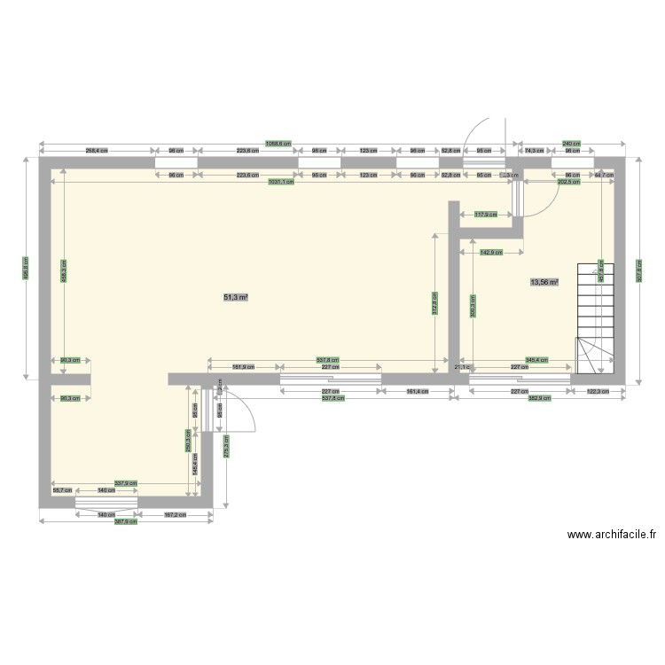 agrandissemt avant. Plan de 2 pièces et 65 m2