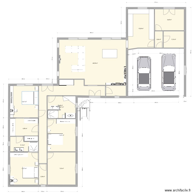 le burga. Plan de 14 pièces et 179 m2