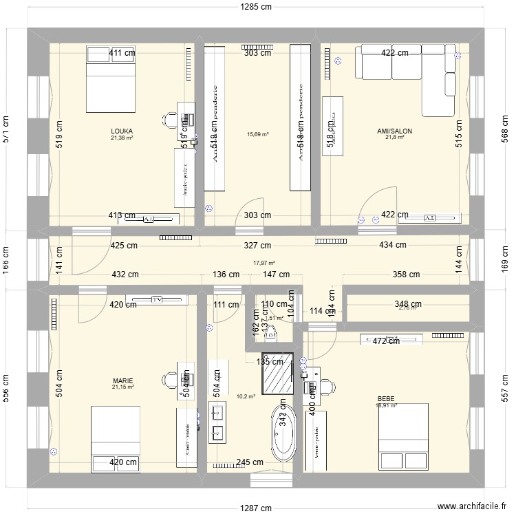 chesnois. Plan de 9 pièces et 131 m2