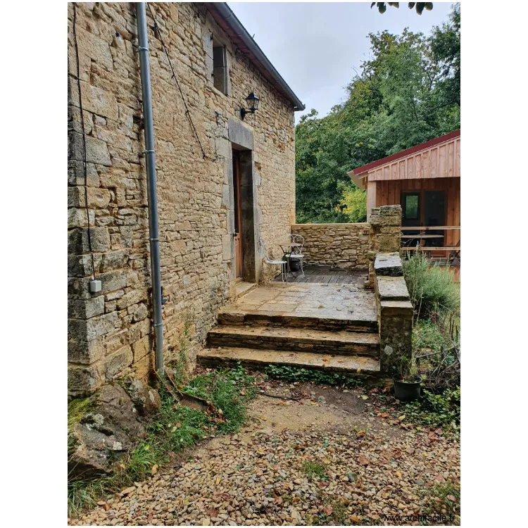 FACADE COTE SUD. Plan de 