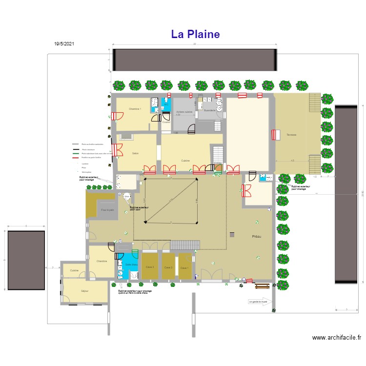 La  plaine  cour V2. Plan de 31 pièces et 568 m2