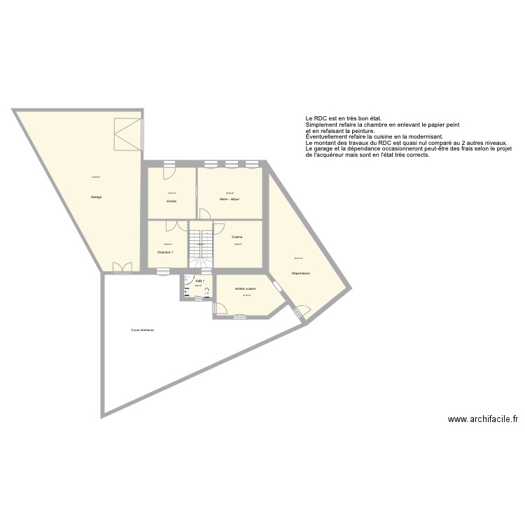 Saint Nic RDC 2. Plan de 9 pièces et 184 m2