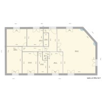 Plan de maison avec cloisons intérieures 4