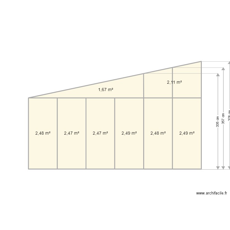 hauteur toiture. Plan de 8 pièces et 19 m2