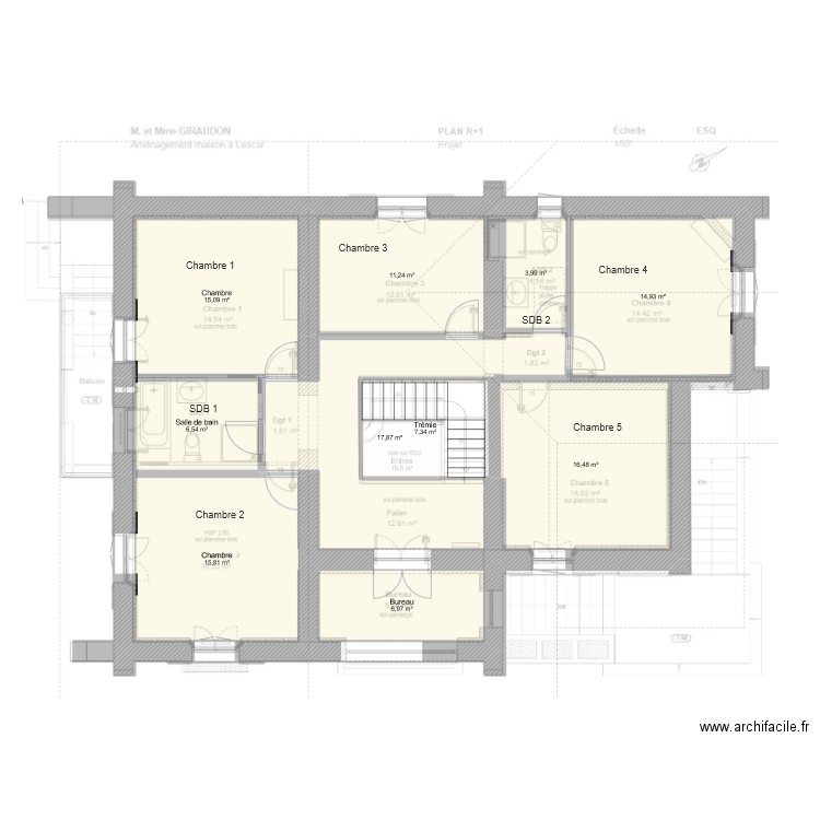 Lescar. Plan de 26 pièces et 351 m2