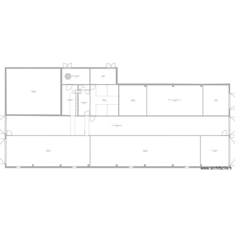 Batiment chèvrerie3. Plan de 13 pièces et 613 m2