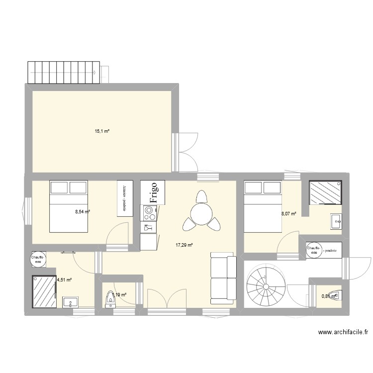 EYGLIERS cbg rc. Plan de 10 pièces et 72 m2