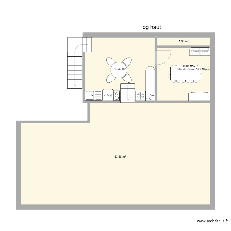 logistique haut. Plan de 4 pièces et 77 m2