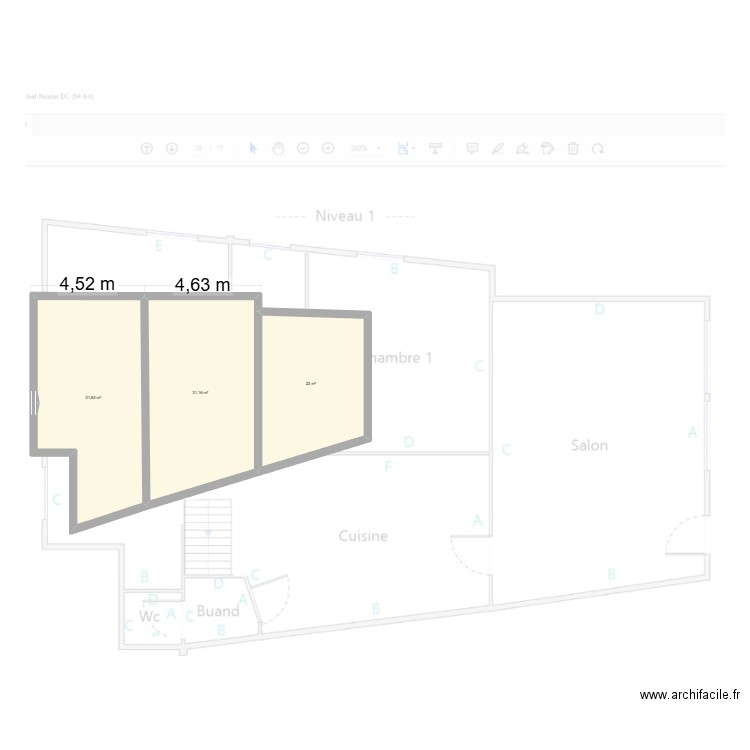 bourg. Plan de 3 pièces et 85 m2