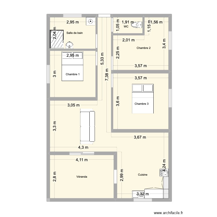 Plan. Plan de 7 pièces et 83 m2
