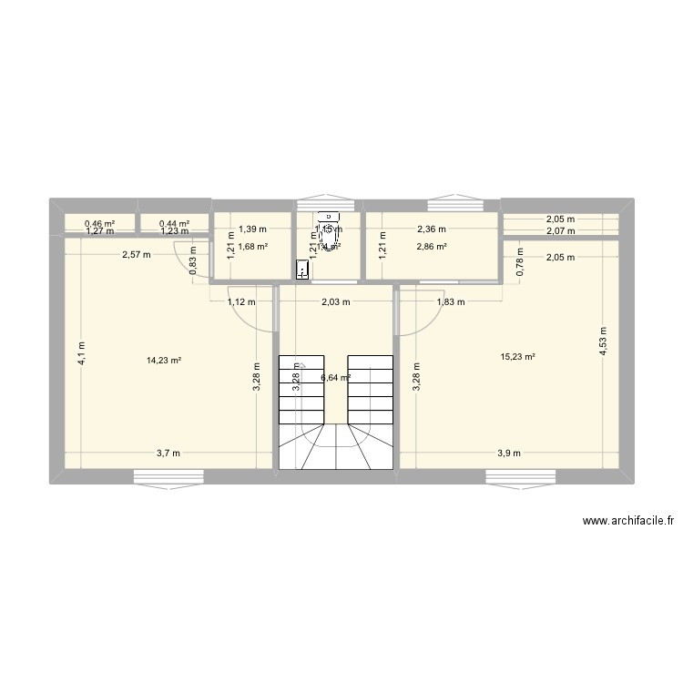 Trarieux Etage vente. Plan de 8 pièces et 43 m2