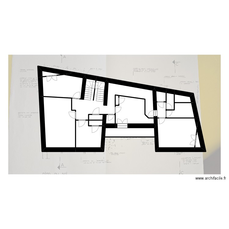 soeurs 2. Plan de 18 pièces et 120 m2