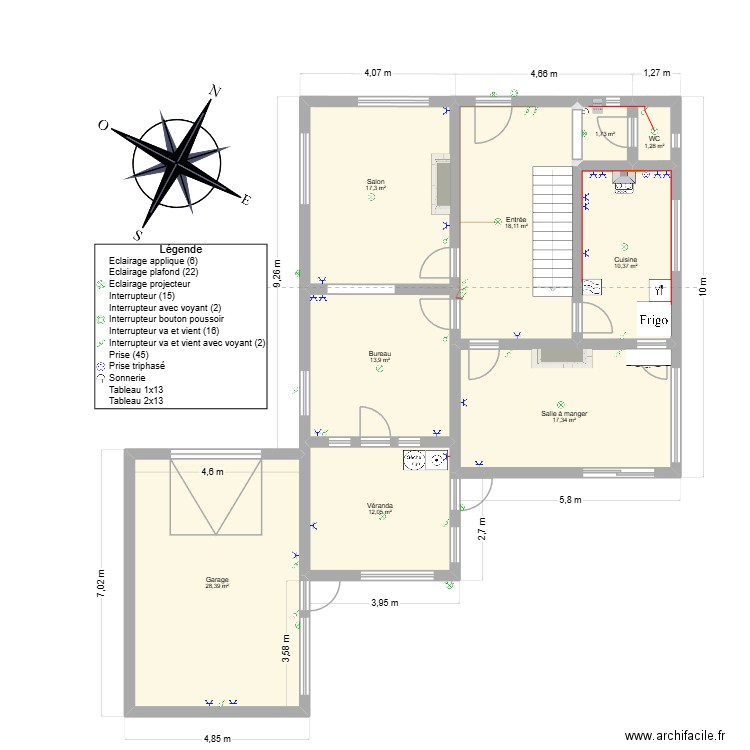 Maison. Plan de 22 pièces et 307 m2