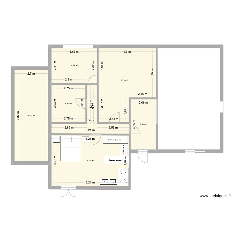 Projet. Plan de 7 pièces et 103 m2