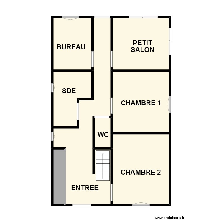 COSQUERIC RDC. Plan de 8 pièces et 71 m2