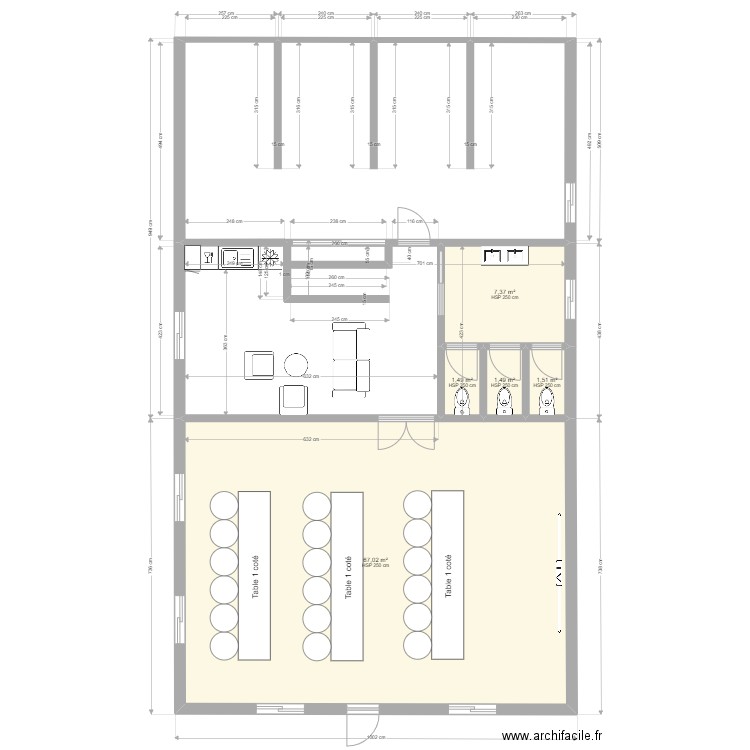 CPL VESTIAIRES. Plan de 18 pièces et 399 m2