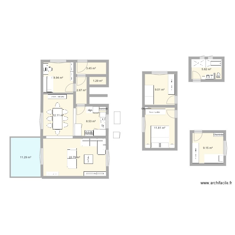 Sans bouger salle a manger dans le salon. Plan de 0 pièce et 0 m2