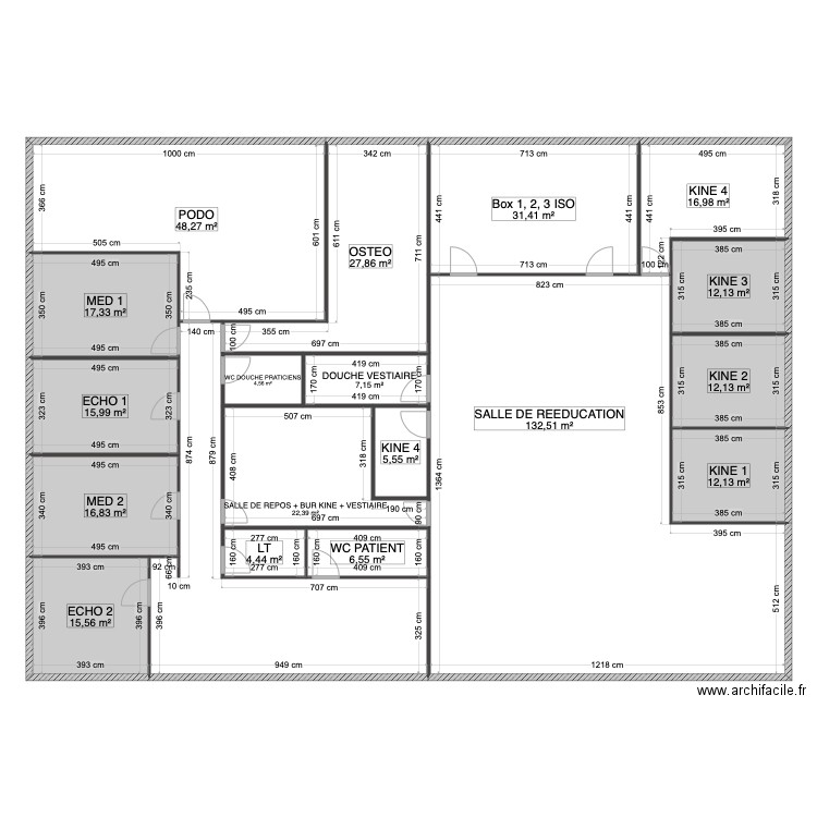 Vers 2. Plan de 38 pièces et 907 m2