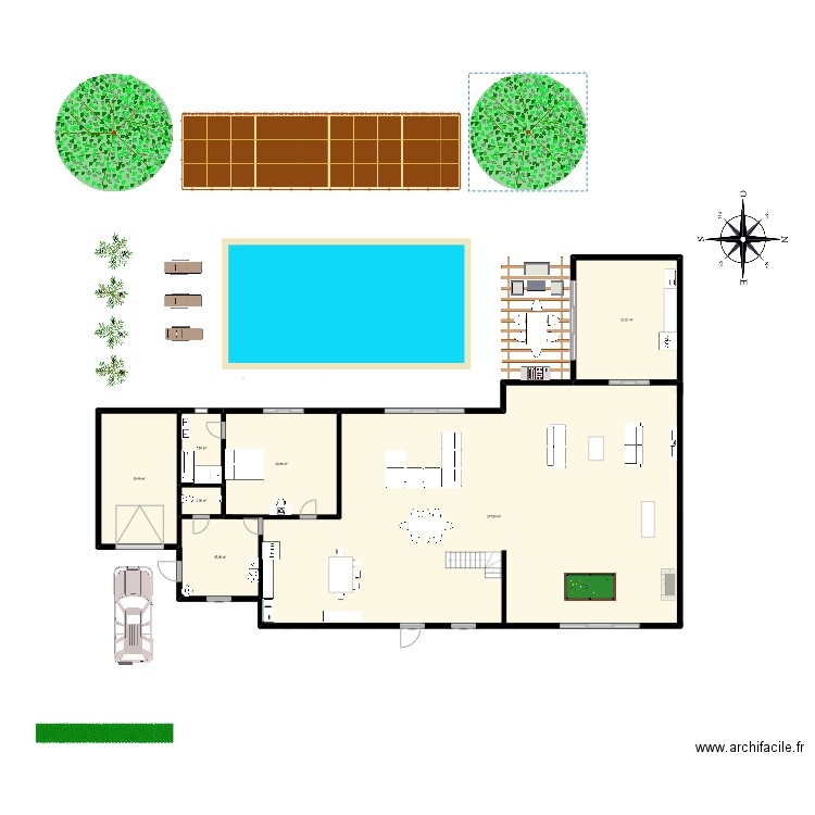 Lussac. Plan de 7 pièces et 333 m2