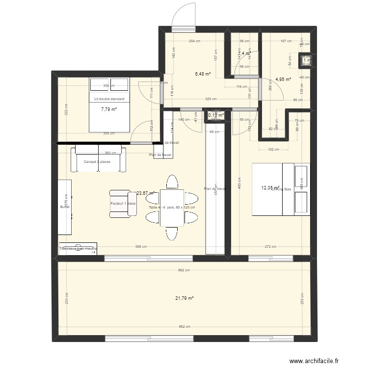 Golfe 3. Plan de 9 pièces et 79 m2