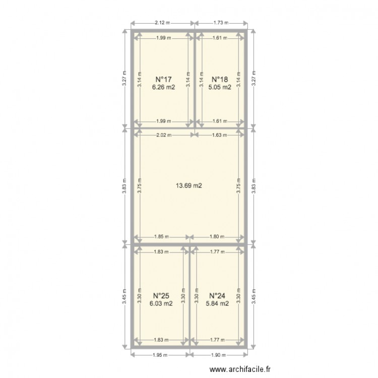 Greniers présentation. Plan de 0 pièce et 0 m2