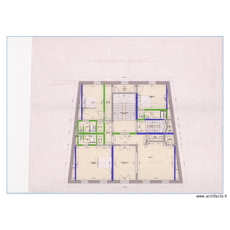 Plan électrique 2e étage. Plan de 33 pièces et 363 m2