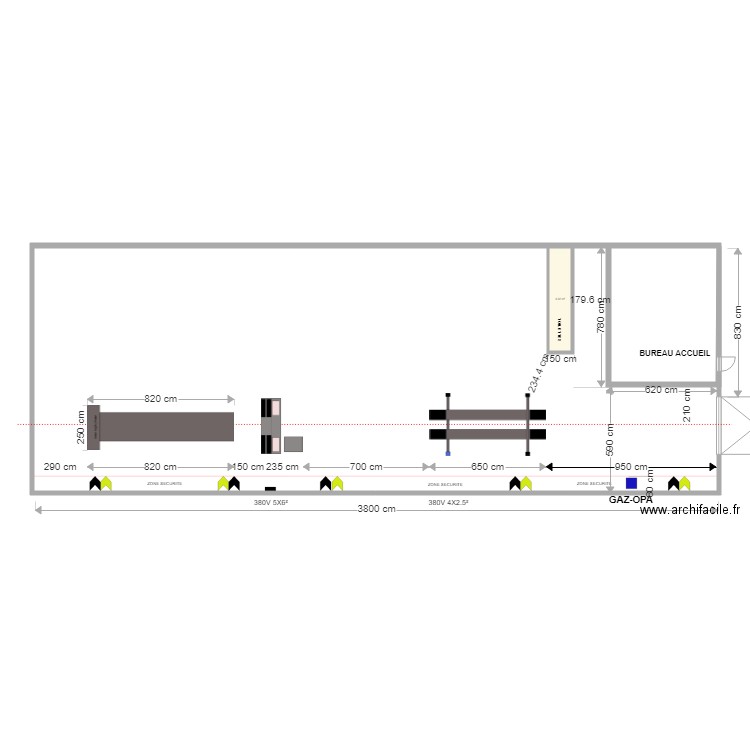 ROYE AVEC CENTRAGE PORTE. Plan de 0 pièce et 0 m2