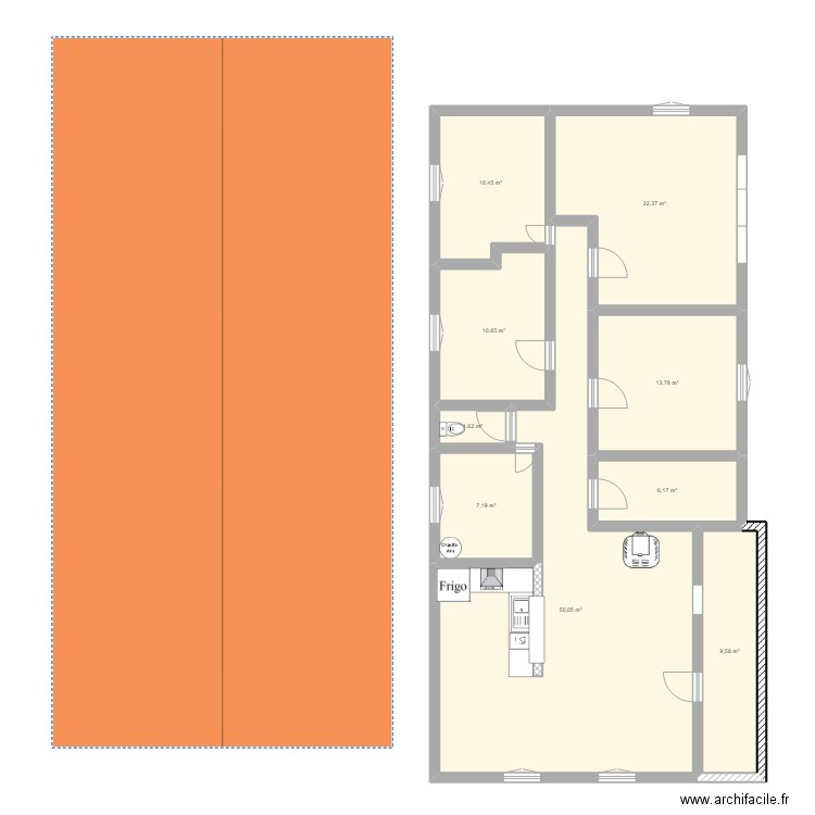 Maison Savignac originelle. Plan de 9 pièces et 132 m2