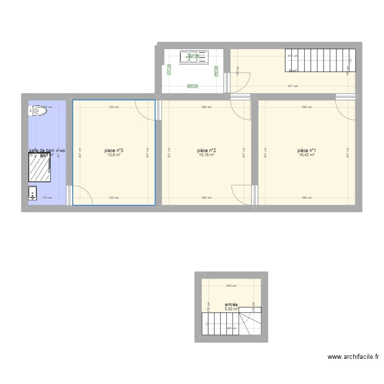 etage. Plan de 6 pièces et 66 m2