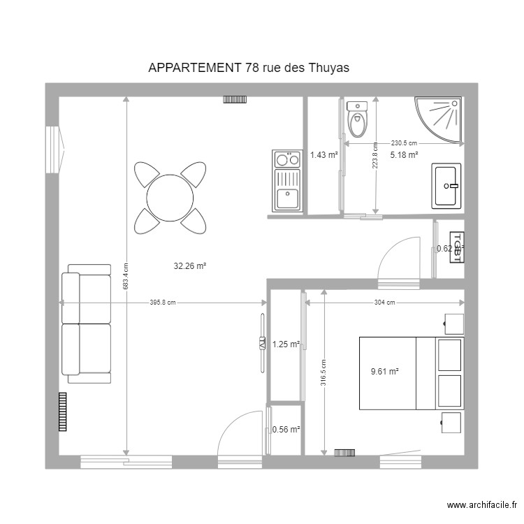 78 thuyas remanié. Plan de 0 pièce et 0 m2