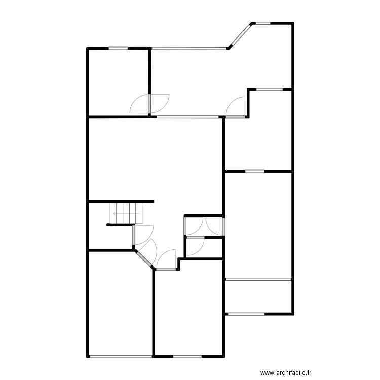 GARNIER. Plan de 18 pièces et 179 m2