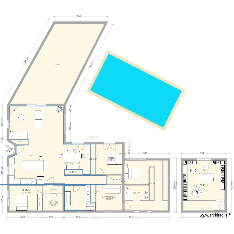 AGRANDISSEMENT MAISON. Plan de 17 pièces et 260 m2