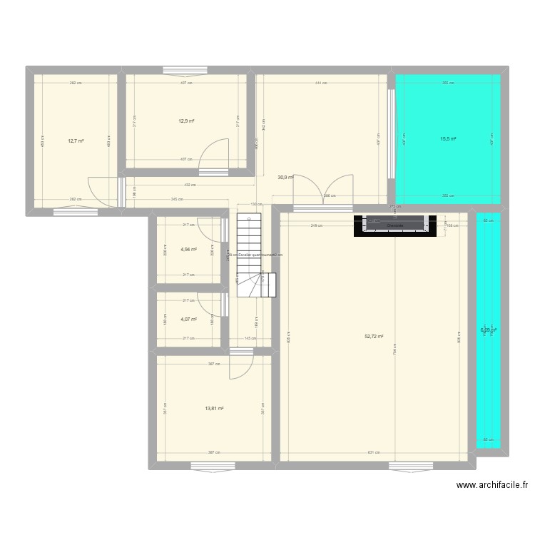 Piana. Plan de 9 pièces et 154 m2