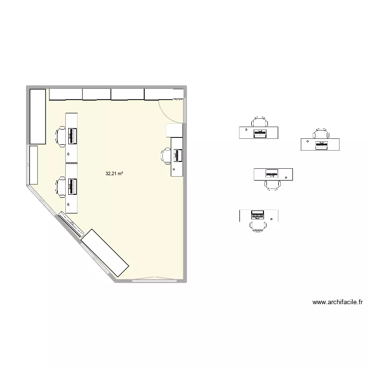 Bureau 121. Plan de Bureau 121. Plan de