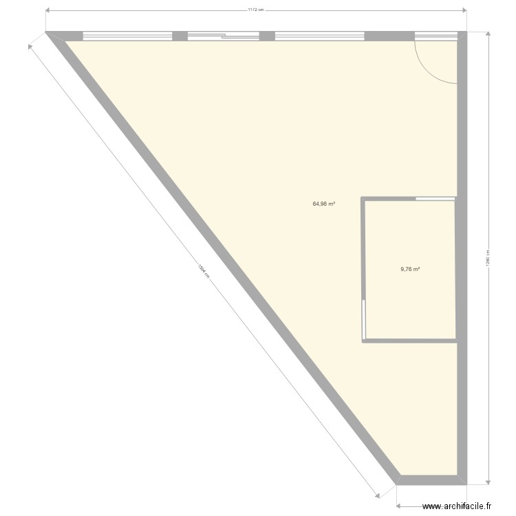 Boucherie. Plan de 2 pièces et 86 m2