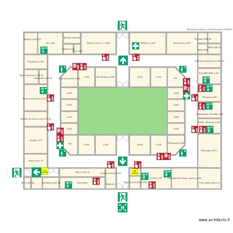 Plan batiment principal. Plan de 59 pièces et 271 m2