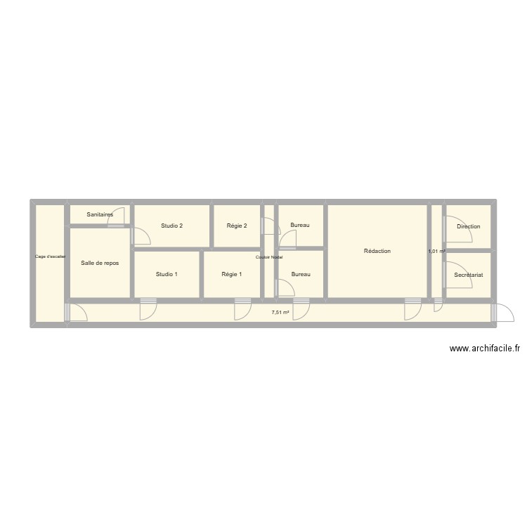 Plan initial. Plan de 15 pièces et 44 m2