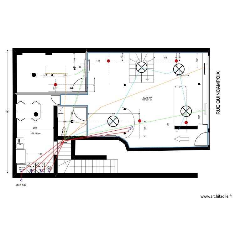 ENCEINTES. Plan de 4 pièces et 84 m2