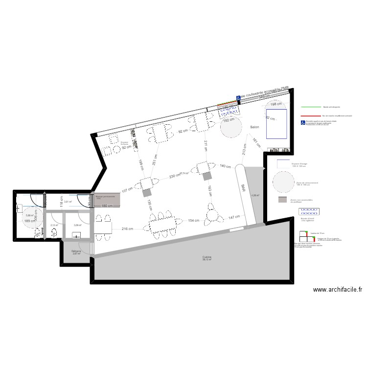 Crêperie. Plan de 8 pièces et 158 m2