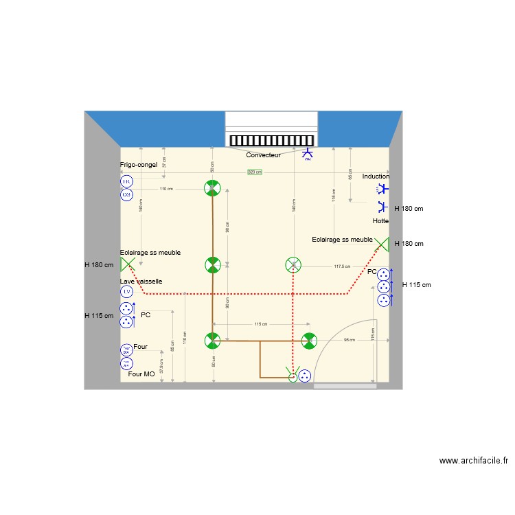 Cuisine Sans meubles. Plan de 0 pièce et 0 m2