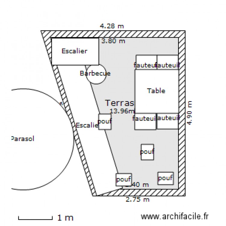 terrasse avec mobilier. Plan de 0 pièce et 0 m2