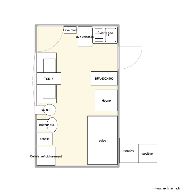 Rousset. Plan de 1 pièce et 18 m2